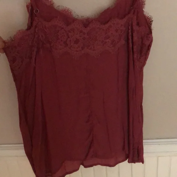 Pink lace cami - Picture 3 of 4
